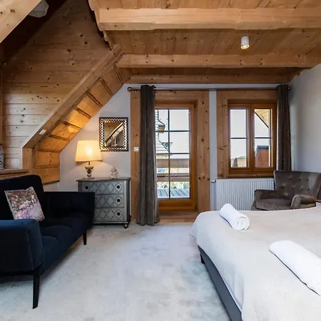 Vila Udanypobyt Dom Hillside