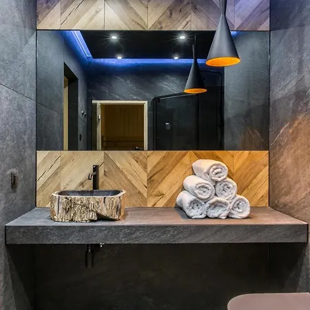 Udanypobyt Dom Hillside *