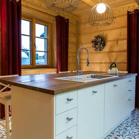 Villa Udanypobyt Dom Hillside *