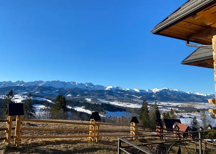 וילה Udanypobyt Dom Hillside *