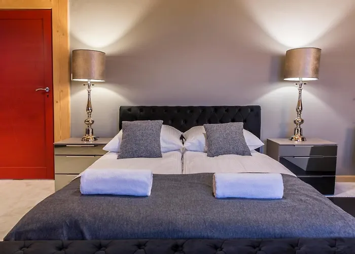 Udanypobyt Dom Hillside וילה